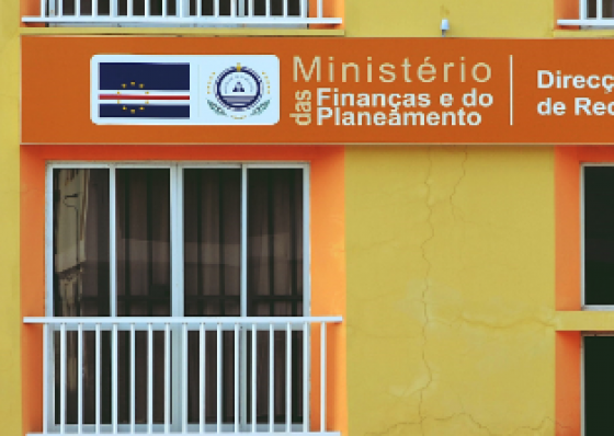 Cabo Verde cria &ldquo;Fatura da felicidade&rdquo; para dar pr&eacute;mios aos contribuintes