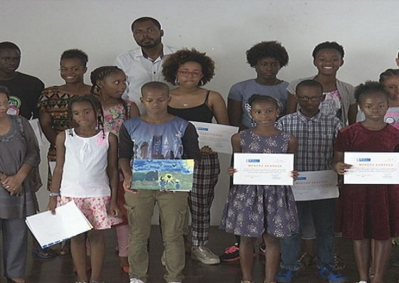 Nilton Pereira e Maura Spencer vencem concurso sobre a responsabiliza&ccedil;&atilde;o parental das Aldeias Infantis SOS