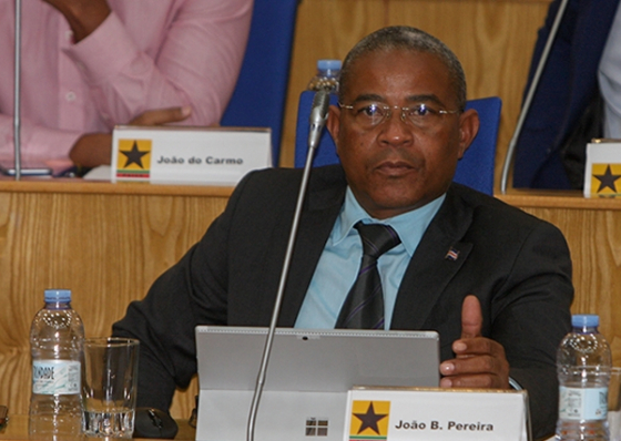 PAICV debate os limites das privatiza&ccedil;&otilde;es num estado pequeno e insular como Cabo Verde