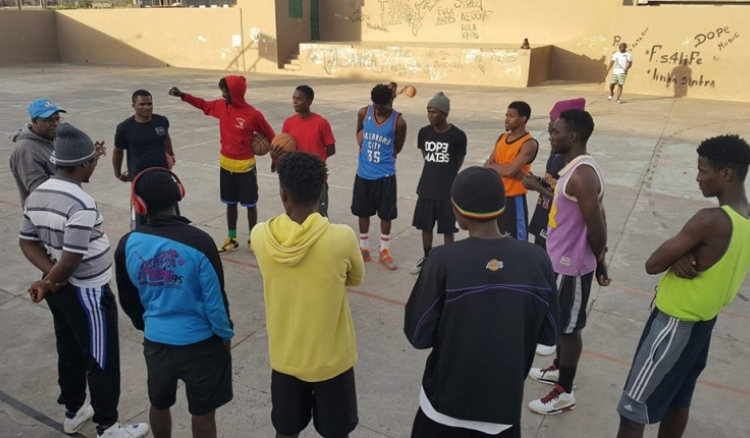 FCB promove clinic de basquetebol em Tarrafal com irmãos Almeida