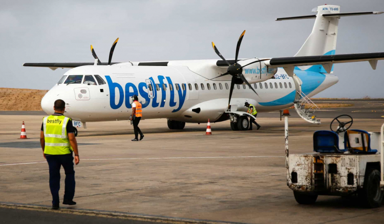 São Nicolau: Avião da Bestfly aterra mas voltou a levantar voo sem realizar embarque e desembarque de passageiros