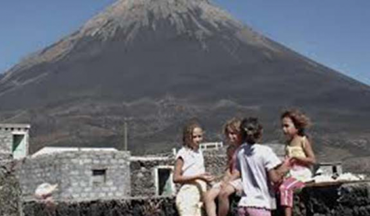 Chã das Caldeiras. 4 anos depois da última erupção vulcânica há ainda famílias sem alojamento próprio