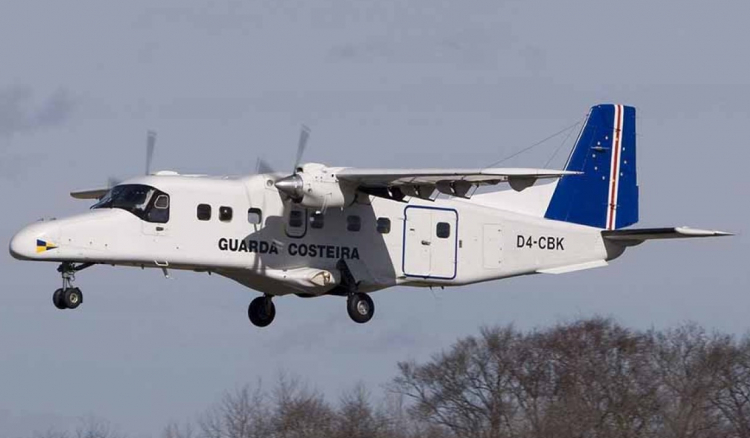Empresa das Maurícias compra antigo avião da Guarda Costeira por 47,9 milhões de escudos