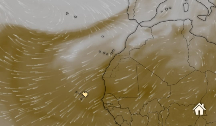 Cabo Verde em alerta devido à bruma seca e vento forte. Suspensas viagens entre Santiago, Fogo e Brava