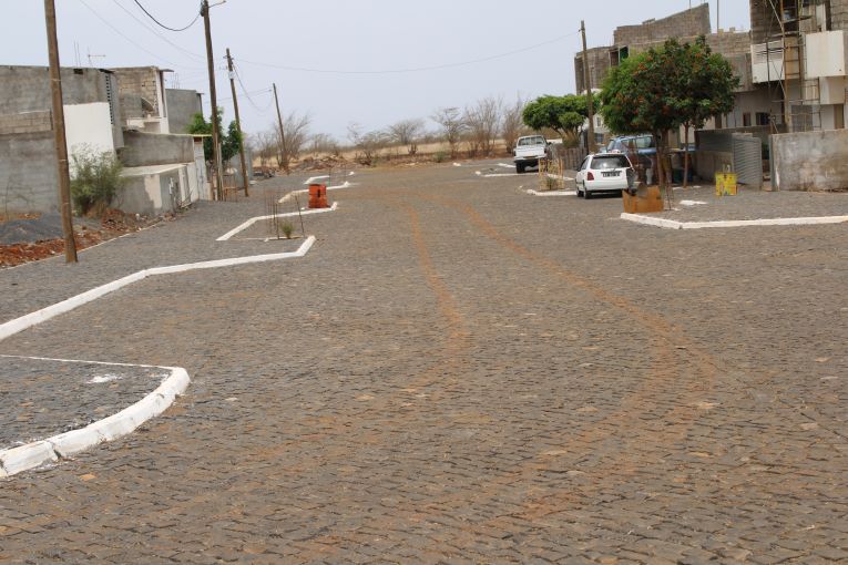 Várias zonas da capital cabo verdiana novo visual após