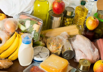 Sal&aacute;rio m&iacute;nimo n&atilde;o chega para comprar bens essenciais