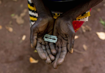 Minist&eacute;rio P&uacute;blico acusa seis pessoas por crimes de mutila&ccedil;&atilde;o sexual contra rapazes