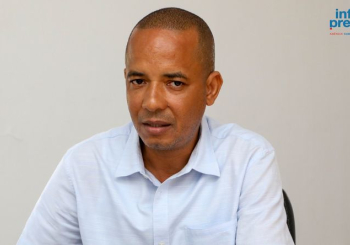 Escritor Paulo Ferreira Ver&iacute;ssimo lan&ccedil;a segundo livro de poesia centrado numa &ldquo;viagem interior&rdquo;