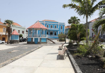 Autoridade Tribut&aacute;ria promove forma&ccedil;&atilde;o na Regi&atilde;o Fogo/Brava para refor&ccedil;o da literacia fiscal