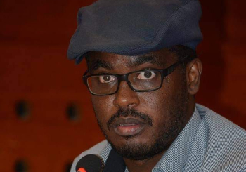 &quot;Emigra&ccedil;&atilde;o Massiva dos Jovens Cabo-verdianos. A fal&aacute;cia da Liberdade de Circula&ccedil;&atilde;o e de facilita&ccedil;&atilde;o de vistos - I.&quot; de Jos&eacute; Sanches &eacute; uma par&oacute;dia de contradi&ccedil;&otilde;es que mais parece ser uma coscuvilhice de bar, do que uma an&aacute;lise Cientifica