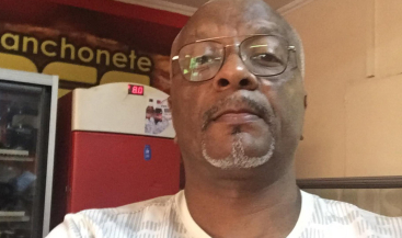 Crise na dire&ccedil;&atilde;o da&nbsp;Acad&eacute;mica da Praia&nbsp;provoca queda coletiva e incerteza no campeonato regional