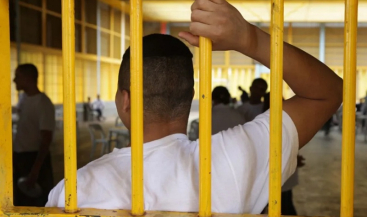 Sal: Quatro indiciados por tr&aacute;fico de droga em pris&atilde;o preventiva