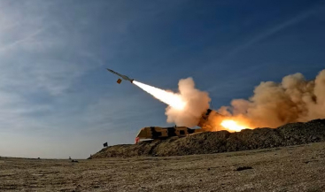 Ir&atilde;o ataca arsenais estrat&eacute;gicos de Israel e base militar norte-americana no Catar