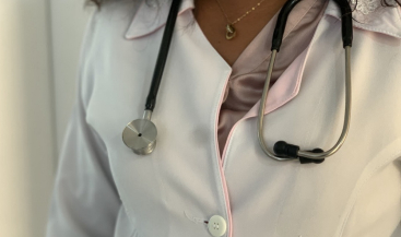 Minist&eacute;rio da Sa&uacute;de cede e sindicatos suspendem greve