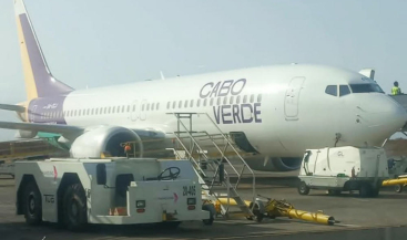 Para cumprir promessa eleitoral de Ulisses, TACV deixa passageiros apeados em Paris
