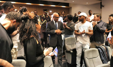 Jos&eacute; Maria Neves come&ccedil;a Presid&ecirc;ncia na Di&aacute;spora com estudantes no Norte de Portugal