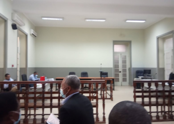 OACV com dificuldades para encontrar defensor oficioso. Julgamento de Amadeu adiado