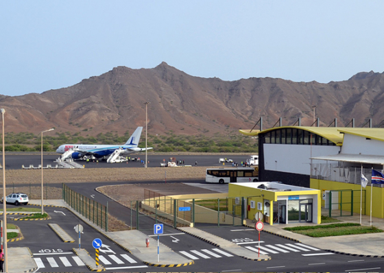 Aeroportos continuam a recuperar com 146 mil passageiros em maio