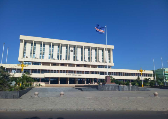 PR ouve partidos para marca&ccedil;&atilde;o de data das elei&ccedil;&otilde;es legislativas