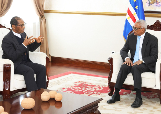 Cardeal Arlindo Furtado apela a di&aacute;logo e respeito entre os partidos