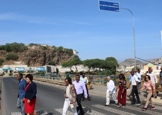 Praia ganha avenida Agostinho Neto para homenagear o primeiro presidente de Angola