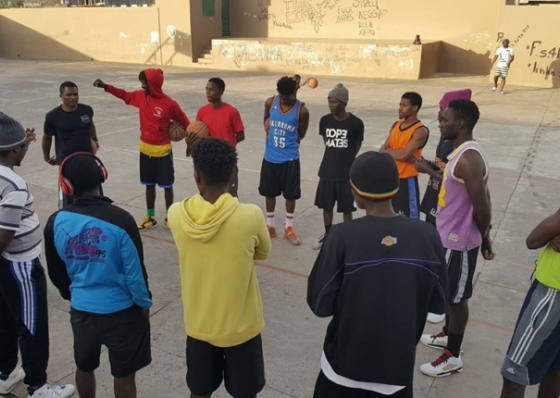 FCB promove clinic de basquetebol em Tarrafal com irm&atilde;os Almeida