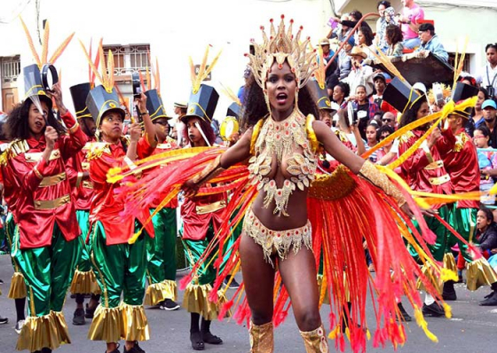 Governo garante apoio de 2 mil contos a grupos de Carnaval sem festa