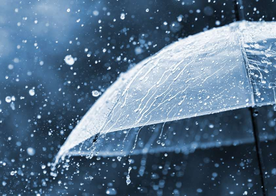 Onda tropical traz chuva ao arquip&eacute;lago