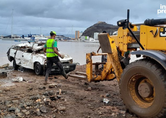 Mau tempo/S&atilde;o Vicente. Prote&ccedil;&atilde;o Civil&nbsp;diz n&atilde;o ter recebido alerta do INMG