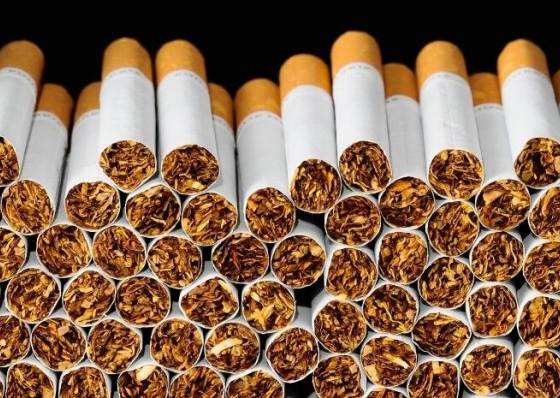 Estado arrecada 335 mil contos s&oacute; com imposto da venda de cigarros