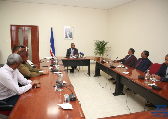 CPI Amadeu Oliveira toma posse mas com poderes limitados e sob forte vigil&acirc;ncia do TC