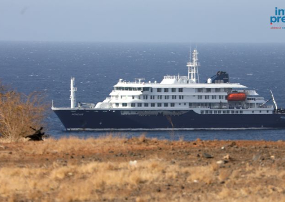 Cabo Verde recusa atraca&ccedil;&atilde;o de cruzeiro de luxo no Porto da Praia com surto grave e &oacute;bitos para proteger a sa&uacute;de p&uacute;blica