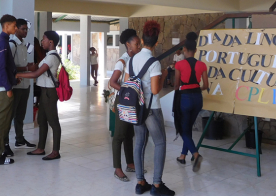 Praia. Escolas secund&aacute;rias re&uacute;nem-se para comemorar Dia da L&iacute;ngua Portuguesa e da Cultura na CPLP