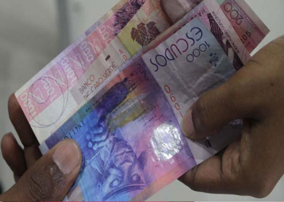 Banco de Cabo Verde reduz taxa para aumentar cr&eacute;dito &agrave; economia