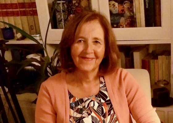 A prop&oacute;sito do Manual de L&iacute;ngua e Cultura Cabo-verdiana do 10&ordm; ano