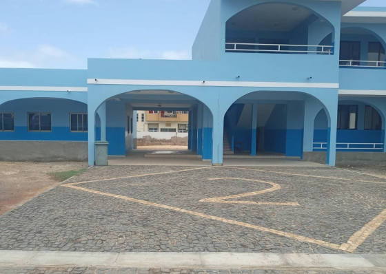 PAICV denuncia: Escola Secund&aacute;ria da Boa Vista &ldquo;viola lei eleitoral&rdquo;