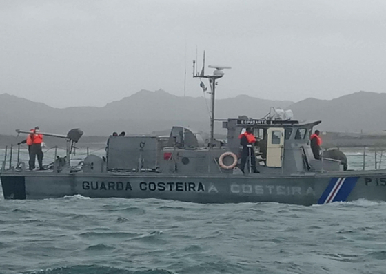 Guarda Costeira investiga encalhe do Navio-Patrulha &quot;Espadarte&quot;