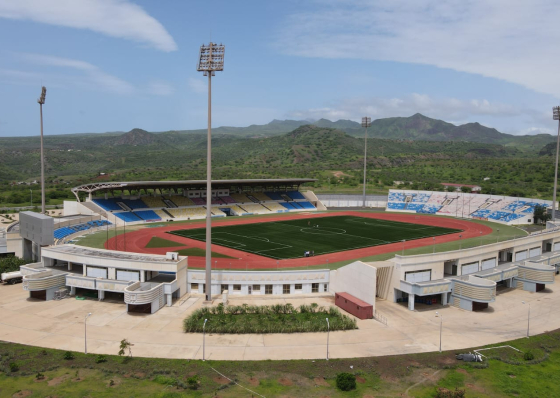 Milhares de cabo-verdianos assinam peti&ccedil;&atilde;o para contestar inten&ccedil;&atilde;o de atribuir nome de Pel&eacute; ao Est&aacute;dio Nacional