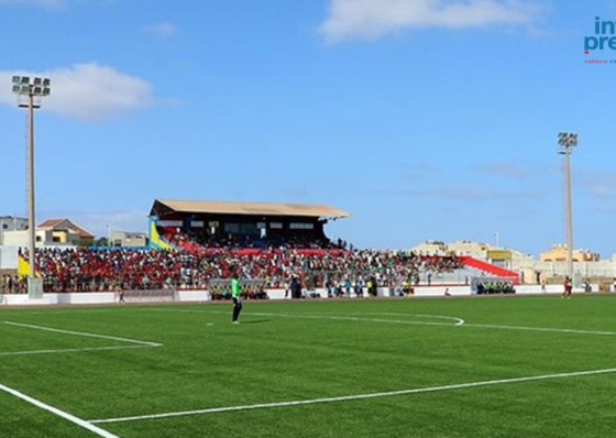 Futebol/Ta&ccedil;a Independ&ecirc;ncia 2025: Competi&ccedil;&atilde;o arranca ter&ccedil;a-feira no Sal com jogos do Grupo A