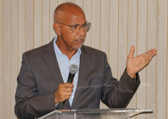 Parlamento: Primeira sess&atilde;o de fevereiro debate fam&iacute;lia, inclus&atilde;o social e combate &agrave; pobreza