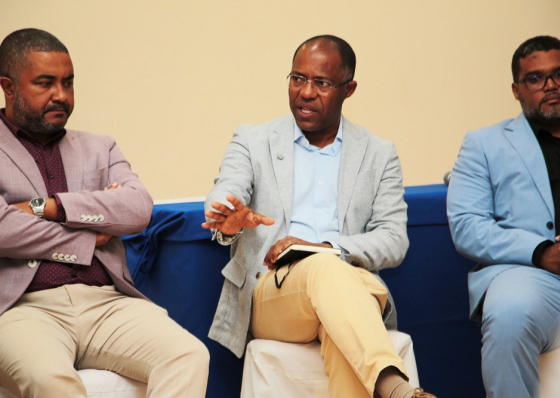 Francisco Carvalho: &ldquo;Maior projeto social de qualquer pa&iacute;s &eacute; o emprego&rdquo;