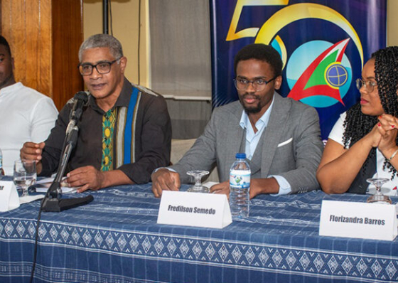 Fredilson Semedo quer levar a obra &ldquo;Versos do Atl&acirc;ntico Insular&rdquo; a Cabo Verde