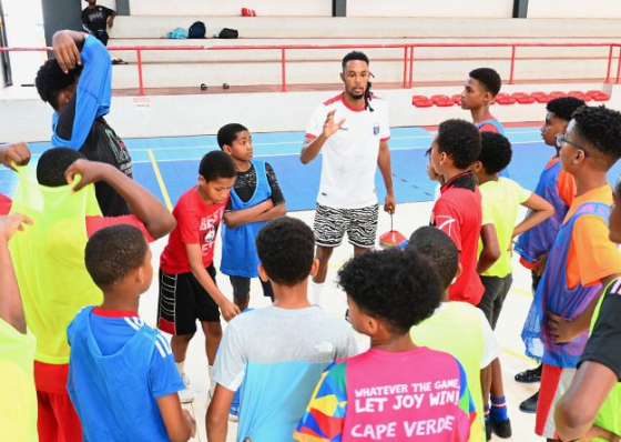 Emigrante Hevany Mota quer dar &ldquo;nova esperan&ccedil;a para o desporto nacional&rdquo;