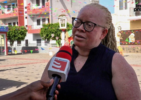 &ldquo;Nunca me senti diferente por ser albina e apesar das minhas limita&ccedil;&otilde;es vivo como uma pessoa &lsquo;normal&rsquo;&rdquo; &ndash; empreendedora