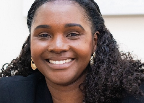 Eleita líder das Mulheres Democratas, o regresso de Jassira à política ativa