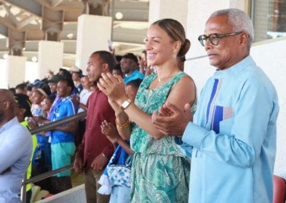 Pagamentos &agrave; primeira-dama efetuados &ldquo;em articula&ccedil;&atilde;o com o Governo&rdquo;