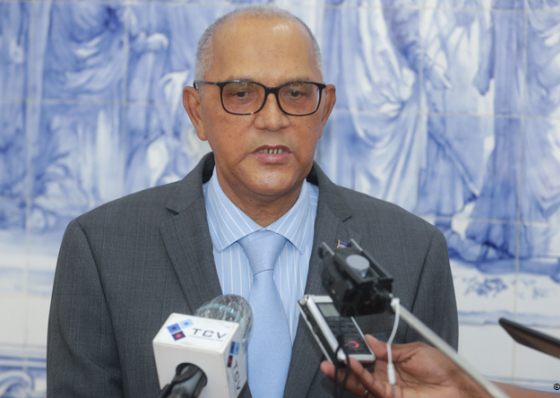 Provedor de Justi&ccedil;a prop&otilde;e cria&ccedil;&atilde;o de gabinetes de apoio aos imigrantes em todos os munic&iacute;pios