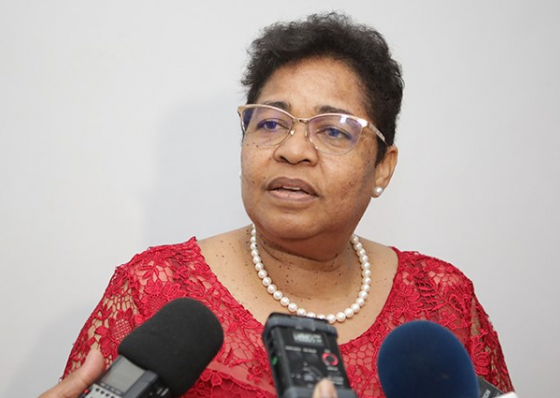 Judith Nascimento. D&iacute;vida de estudantes &agrave; UNICV ultrapassa 130 mil contos