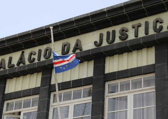 Cabo Verde e Fran&ccedil;a fecham acordos de coopera&ccedil;&atilde;o judici&aacute;ria