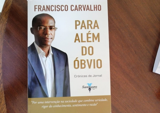 Santiago Editora lan&ccedil;a &ldquo;Para al&eacute;m do &oacute;bvio&rdquo; de Francisco Carvalho